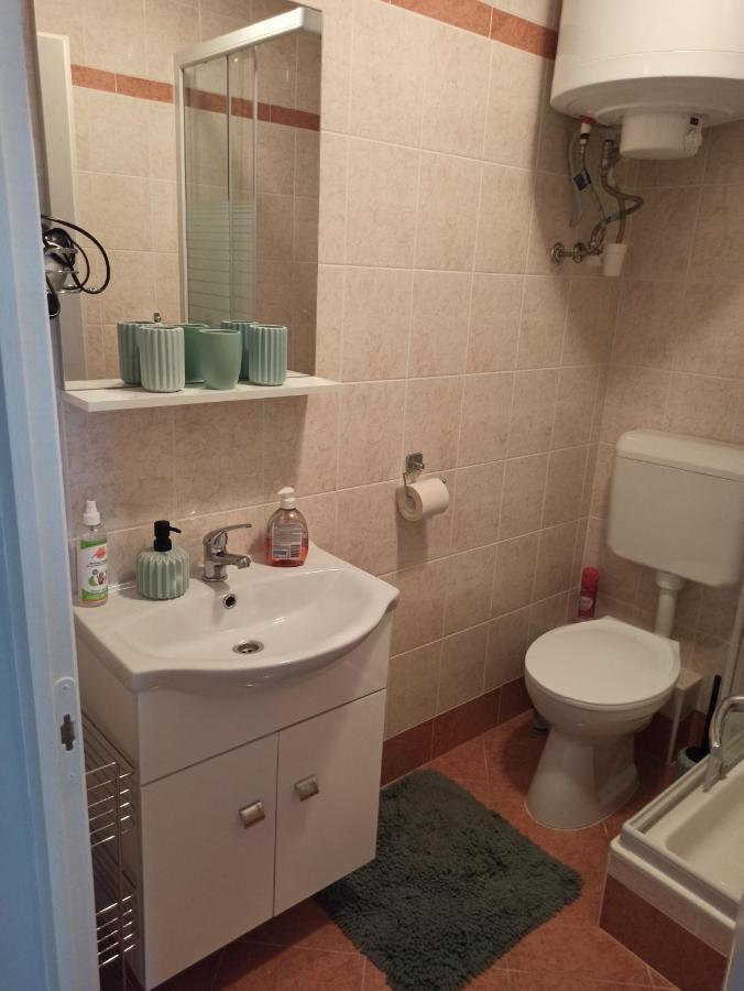 Angi Apartman- nagyszerű elhelyezkedés, vendégközpontú szálláshely-szolgáltatás Harkány Extérieur photo