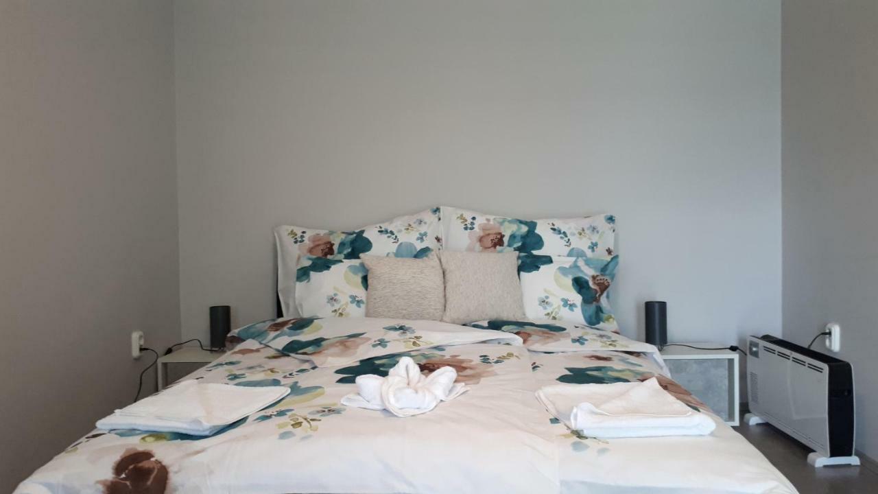 Angi Apartman- nagyszerű elhelyezkedés, vendégközpontú szálláshely-szolgáltatás Harkány Extérieur photo